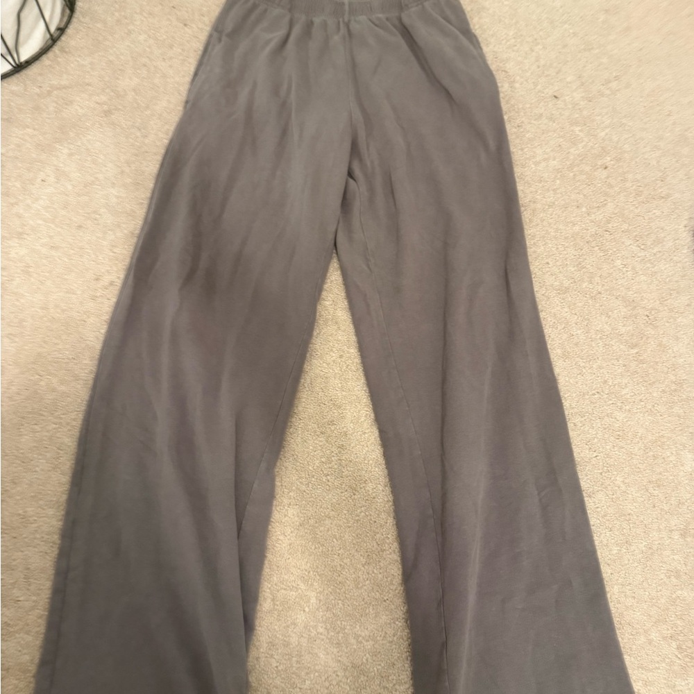 Brandy melville wide leg sweatpants